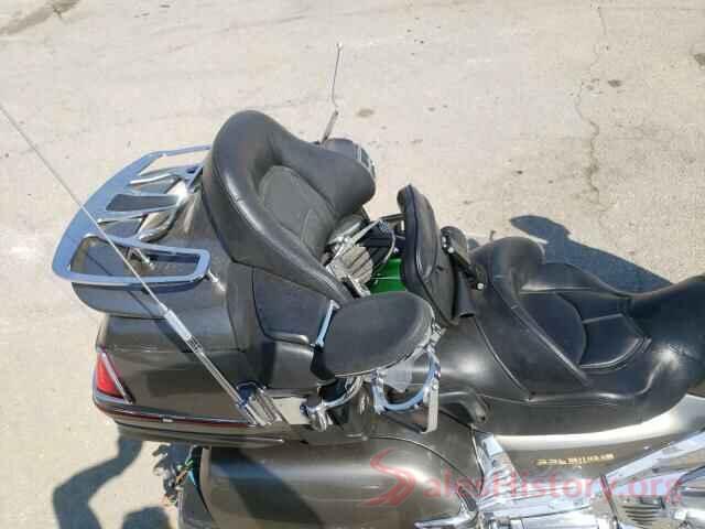 1HFSC47454A301479 2004 HONDA GL CYCLE