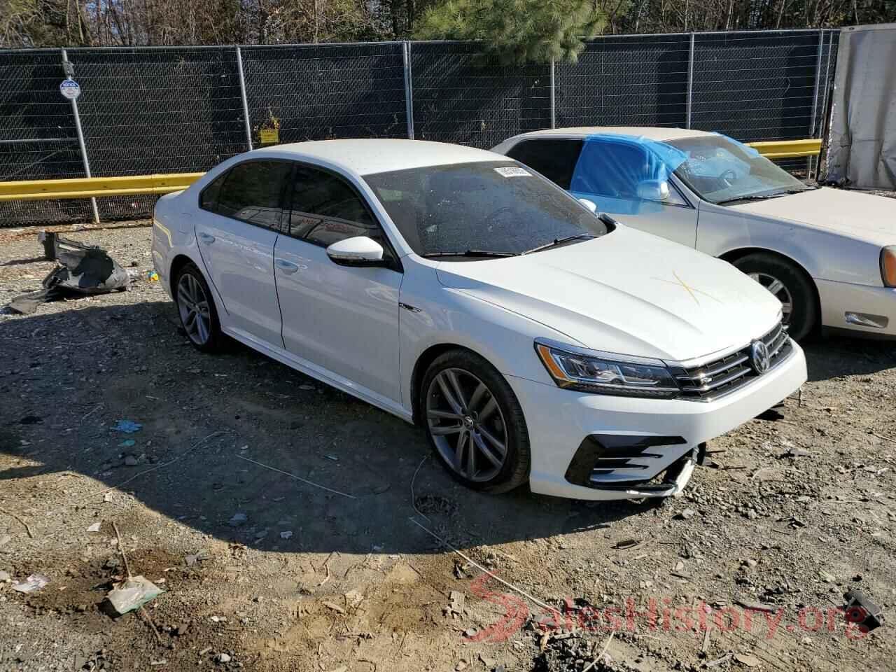 1VWAA7A38JC026040 2018 VOLKSWAGEN PASSAT