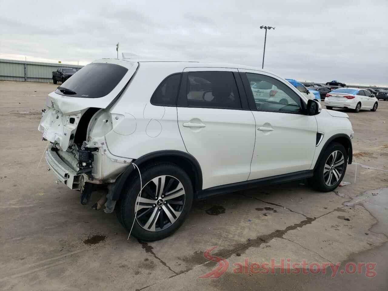 JA4AR3AU7LU018208 2020 MITSUBISHI OUTLANDER