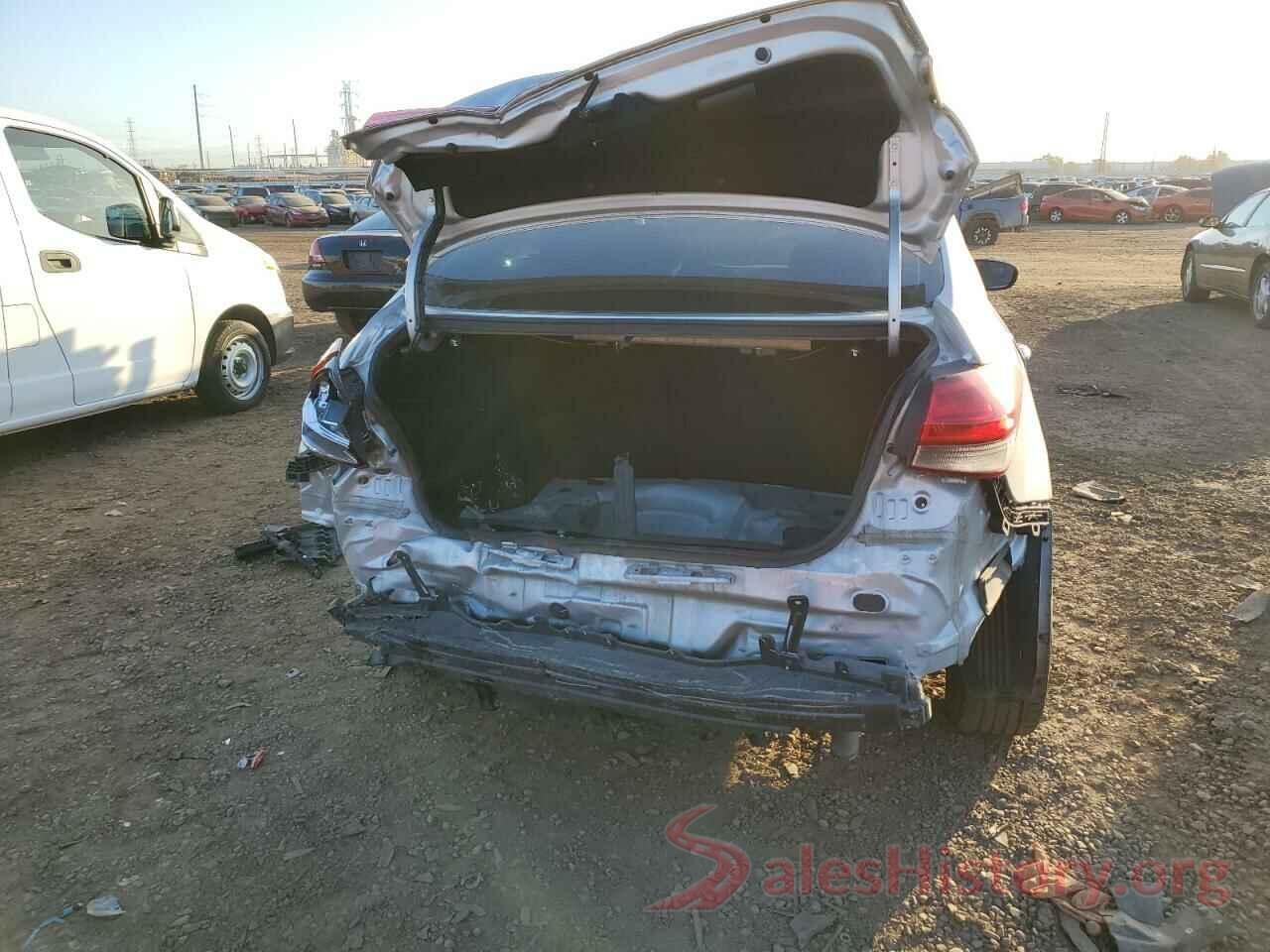 3KPFL4A78JE248946 2018 KIA FORTE