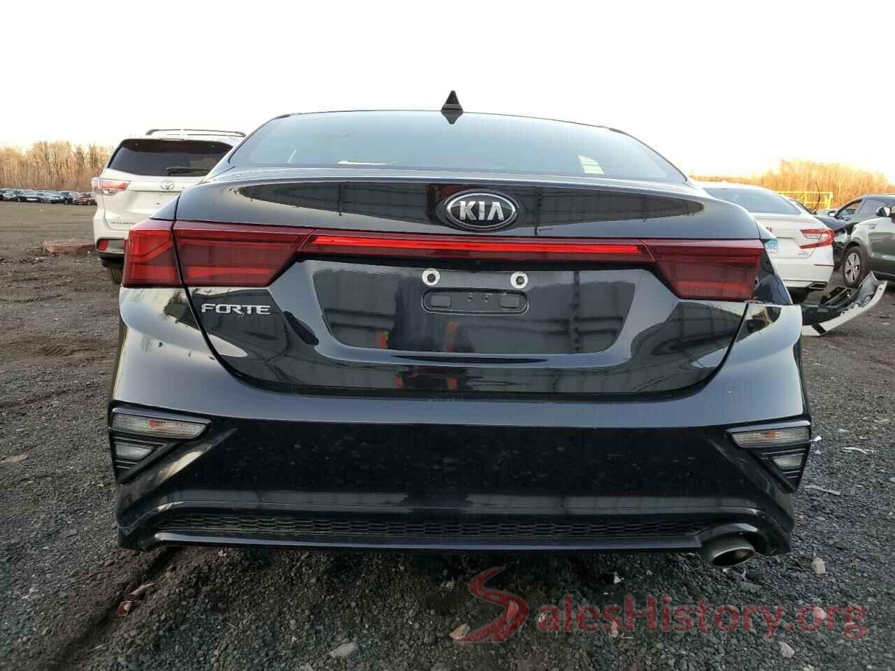 3KPF24AD9KE044036 2019 KIA FORTE