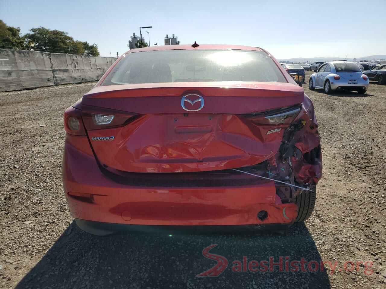 3MZBN1W33JM240477 2018 MAZDA 3