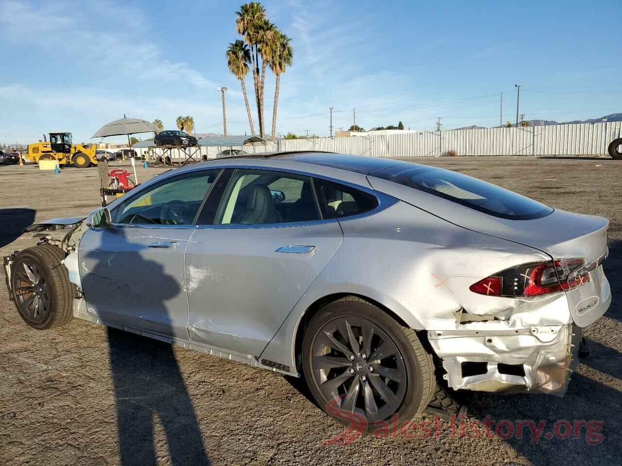 5YJSA1E24JF263715 2018 TESLA MODEL S