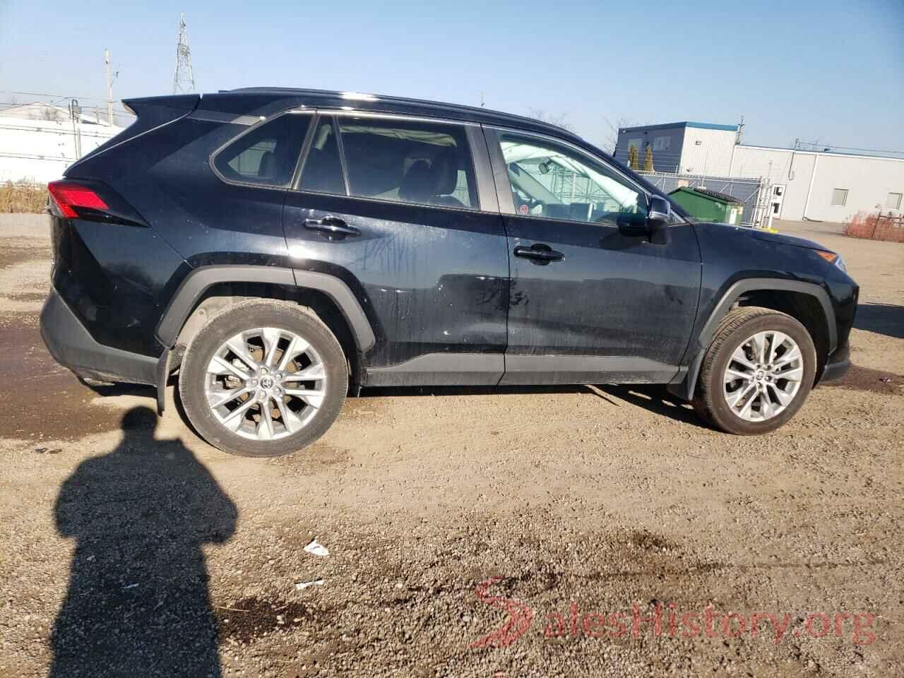 2T3R1RFV3MC237001 2021 TOYOTA RAV4