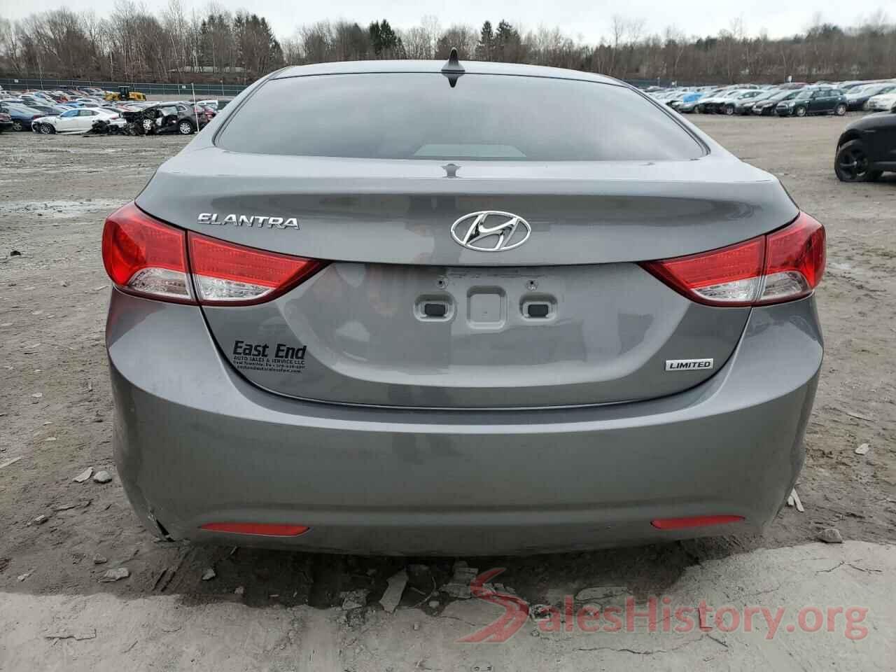 5NPDH4AE8DH172782 2013 HYUNDAI ELANTRA