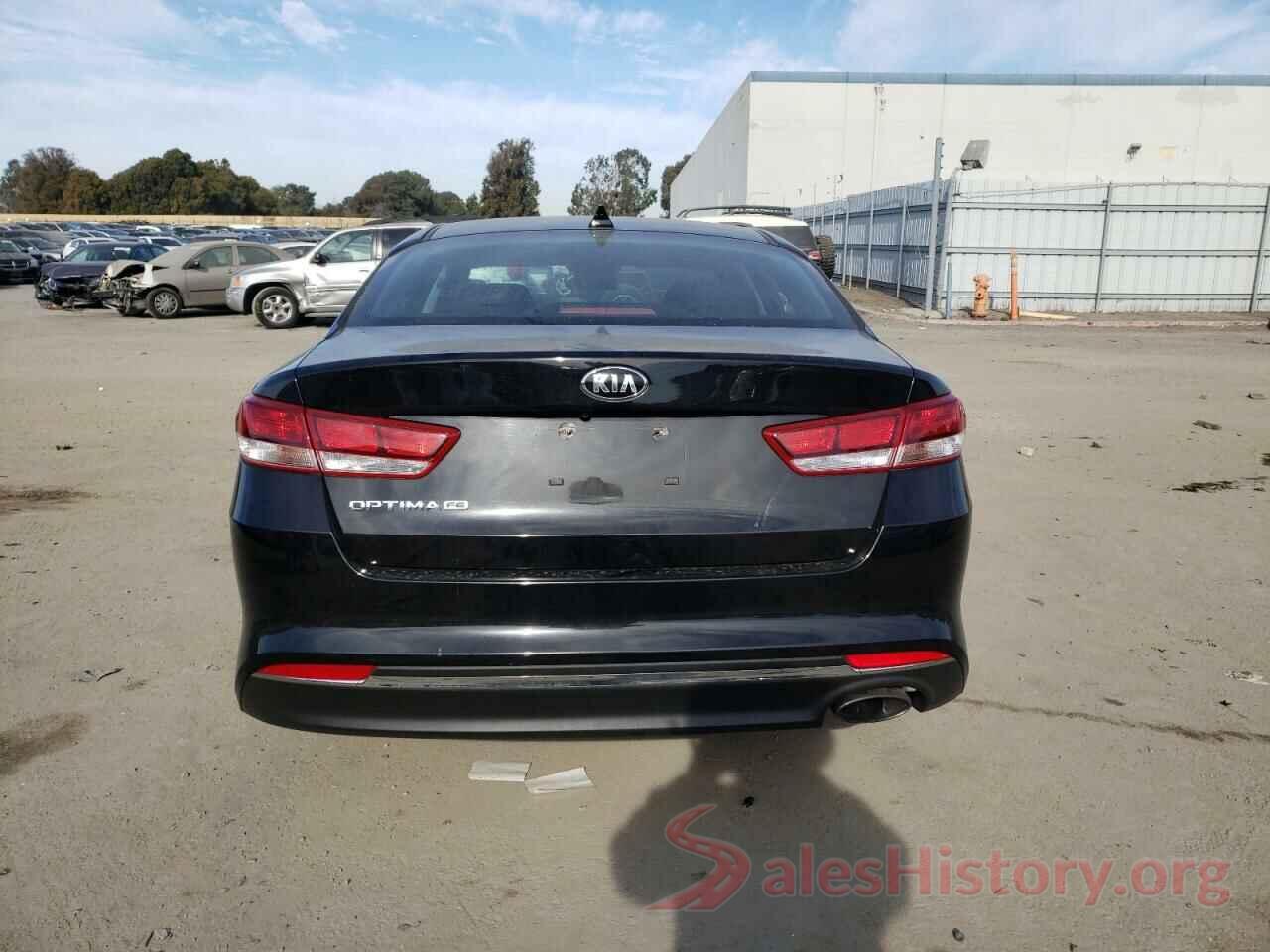 KNAGT4L35H5177092 2017 KIA OPTIMA