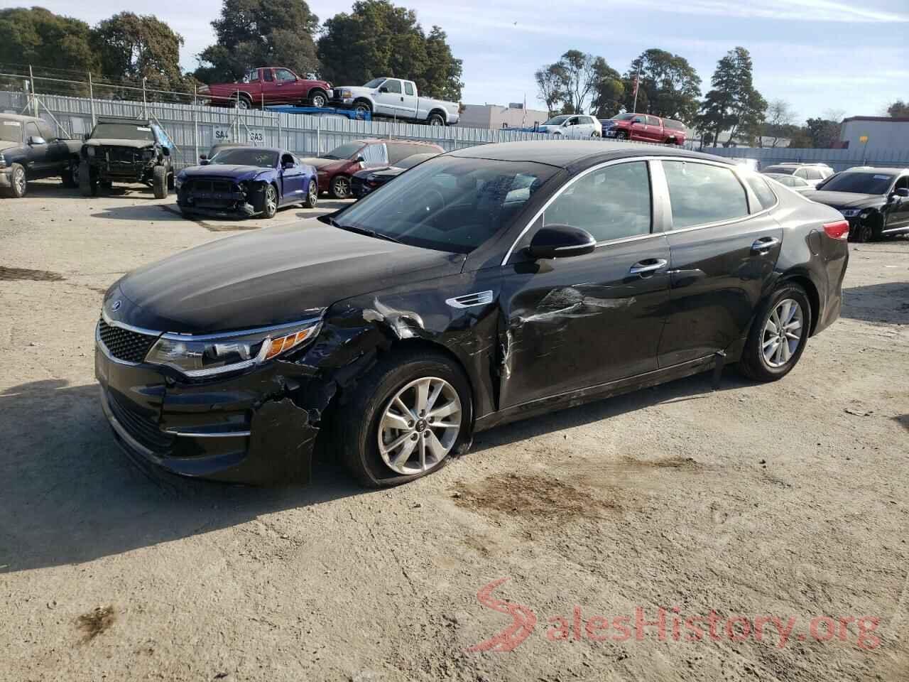 KNAGT4L35H5177092 2017 KIA OPTIMA