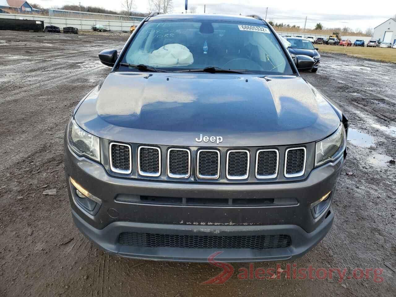 3C4NJDBB4JT423810 2018 JEEP COMPASS