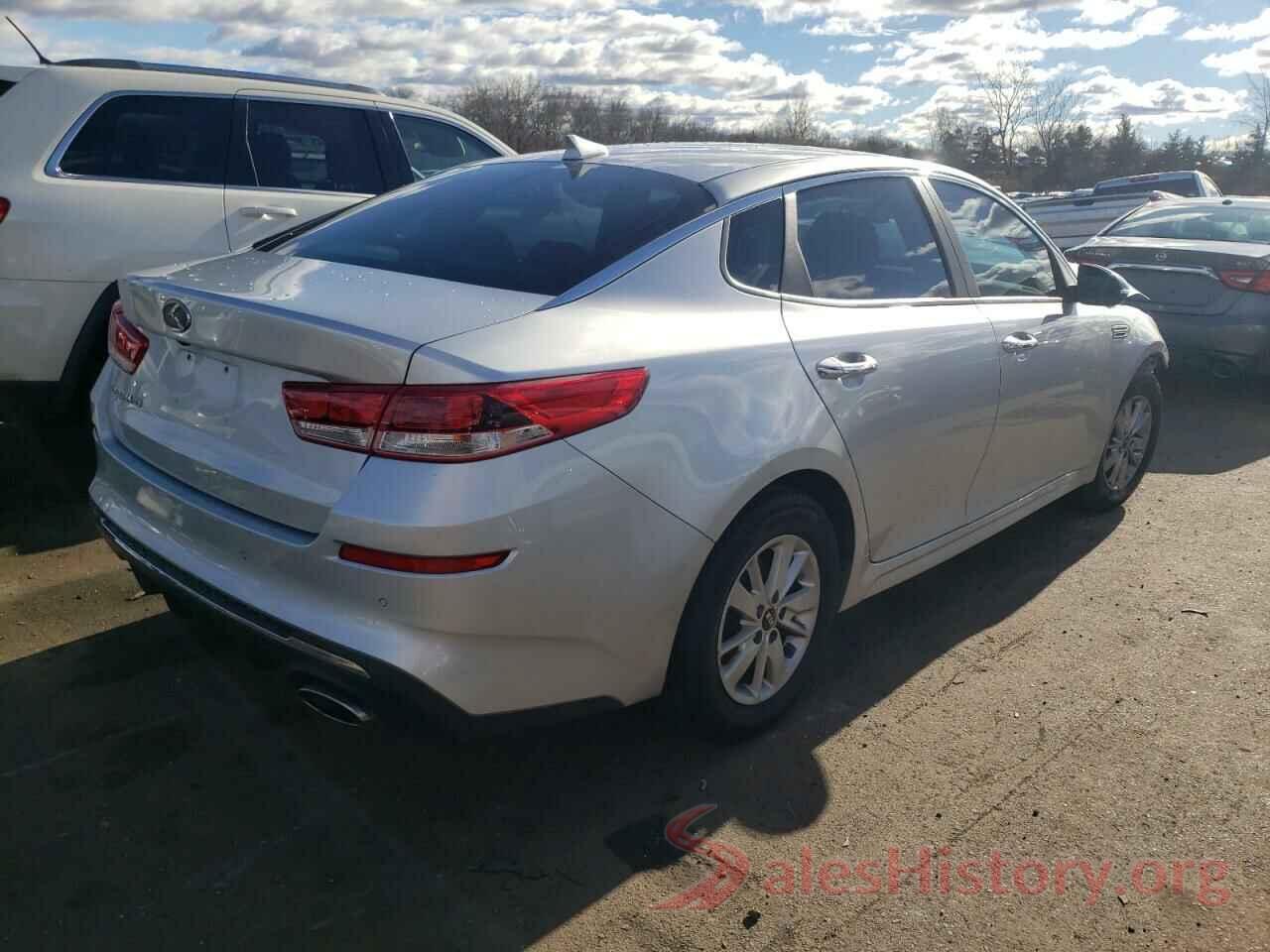 5XXGT4L38KG282070 2019 KIA OPTIMA