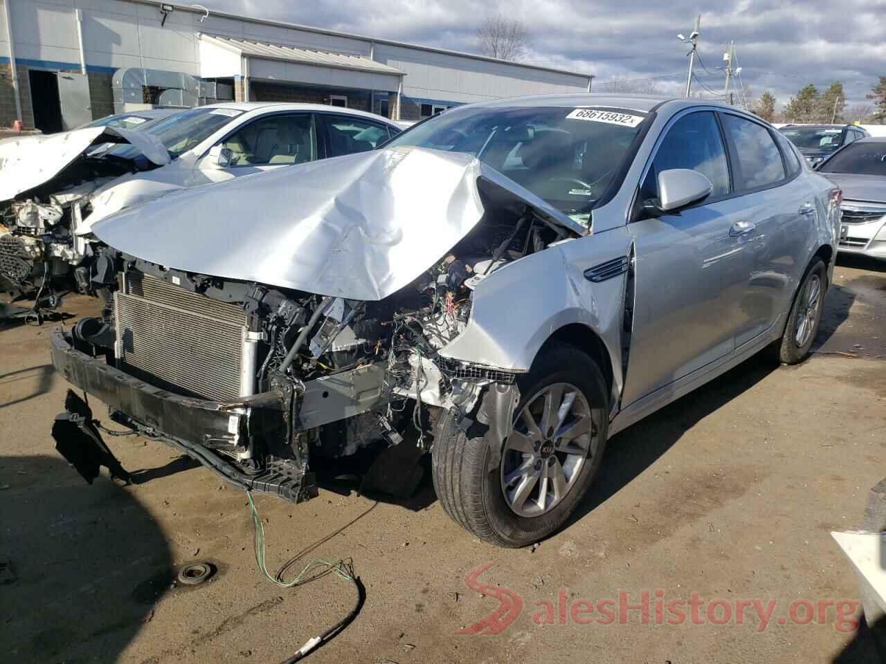 5XXGT4L38KG282070 2019 KIA OPTIMA