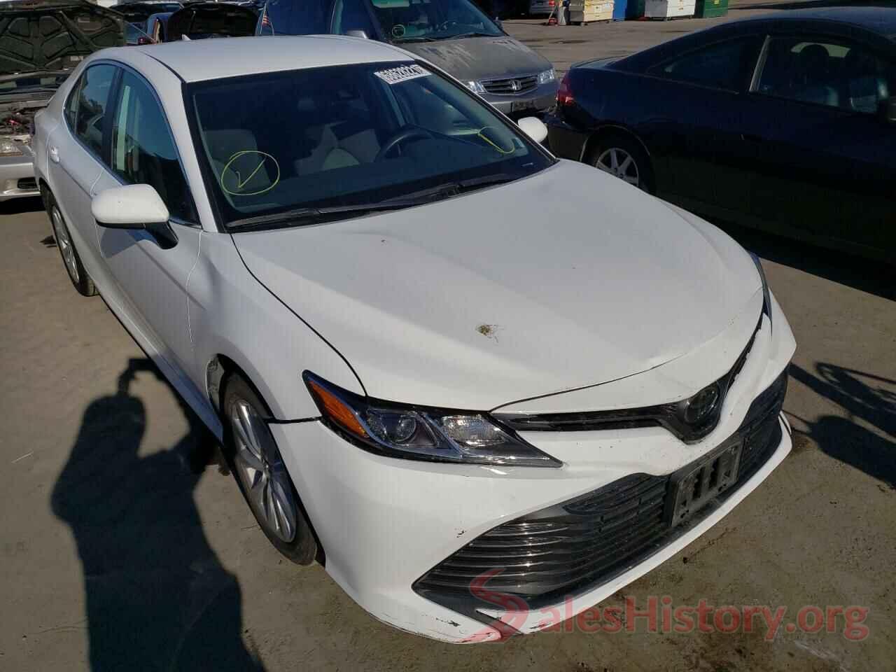 4T1B11HK4KU753913 2019 TOYOTA CAMRY