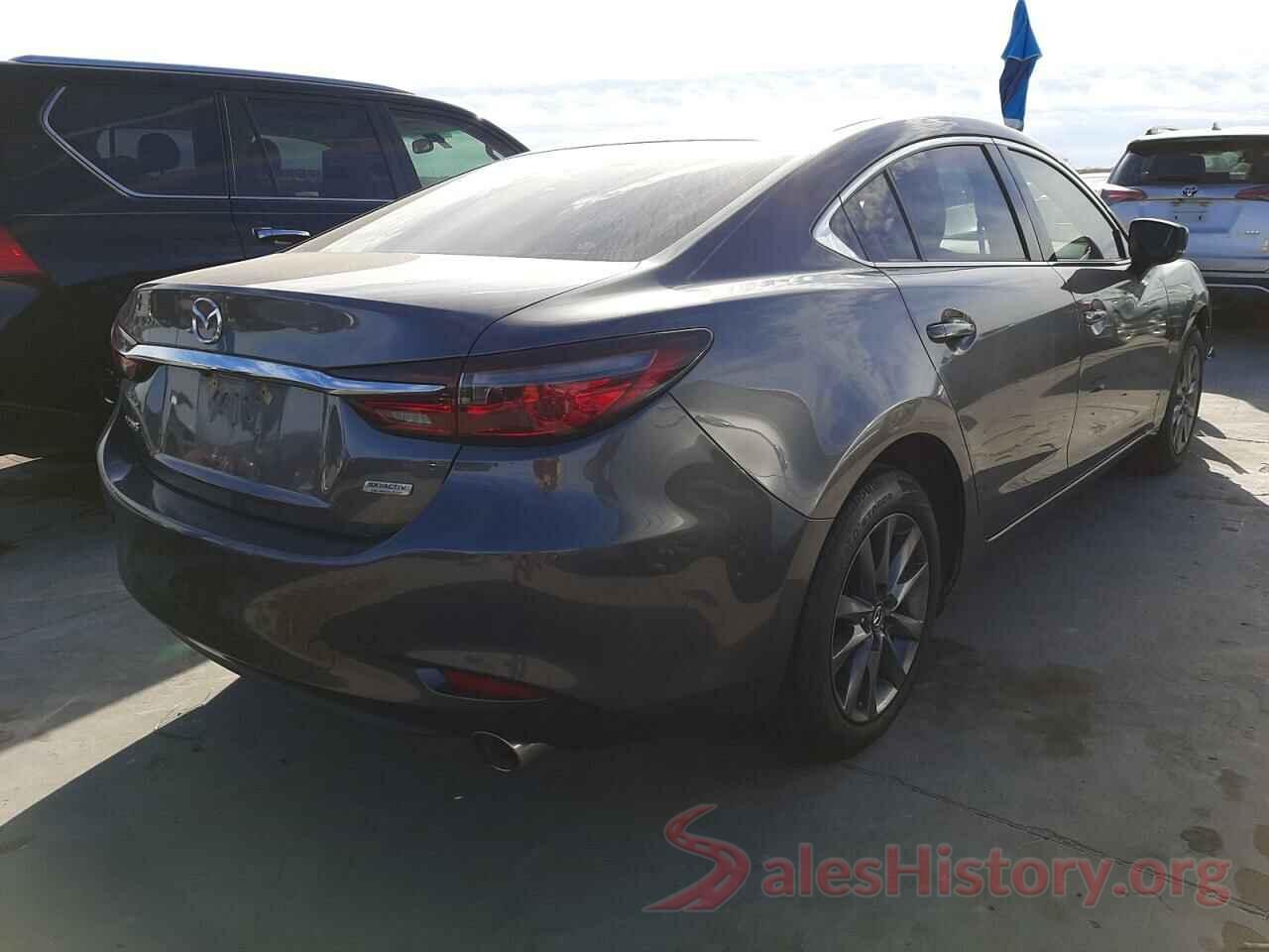 JM1GL1UM6J1326051 2018 MAZDA 6