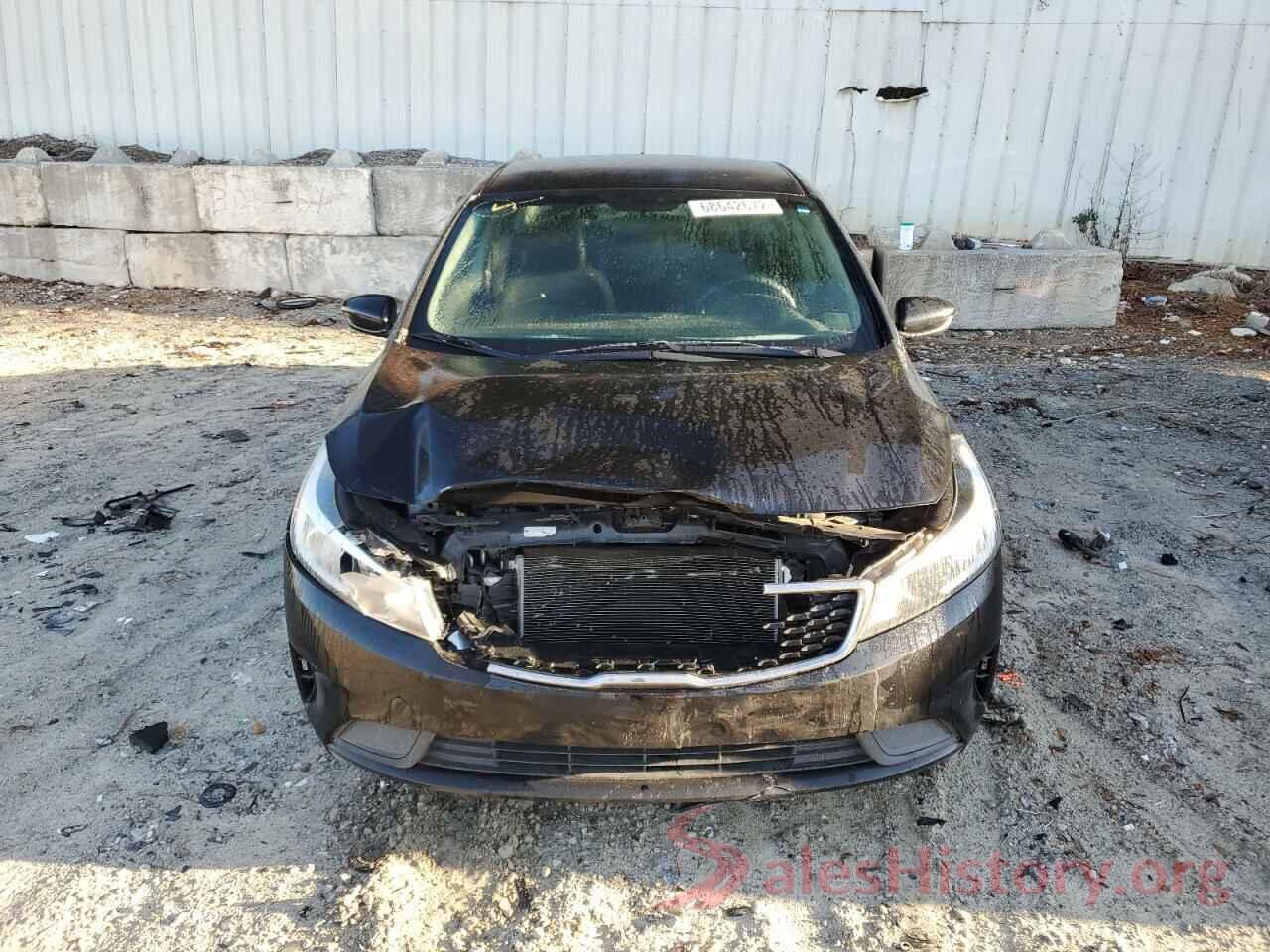 3KPFK4A74HE158335 2017 KIA FORTE