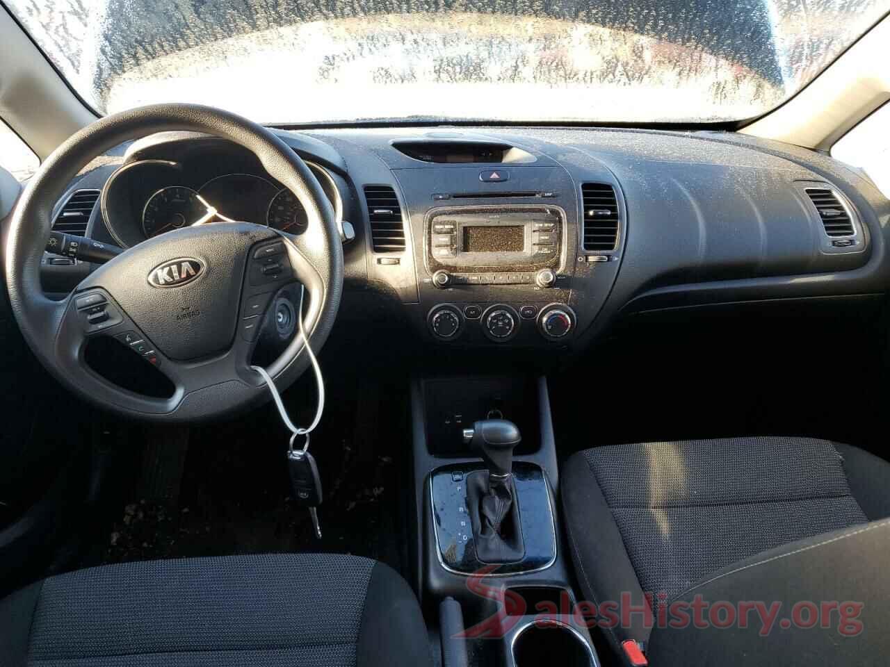 3KPFK4A74HE158335 2017 KIA FORTE