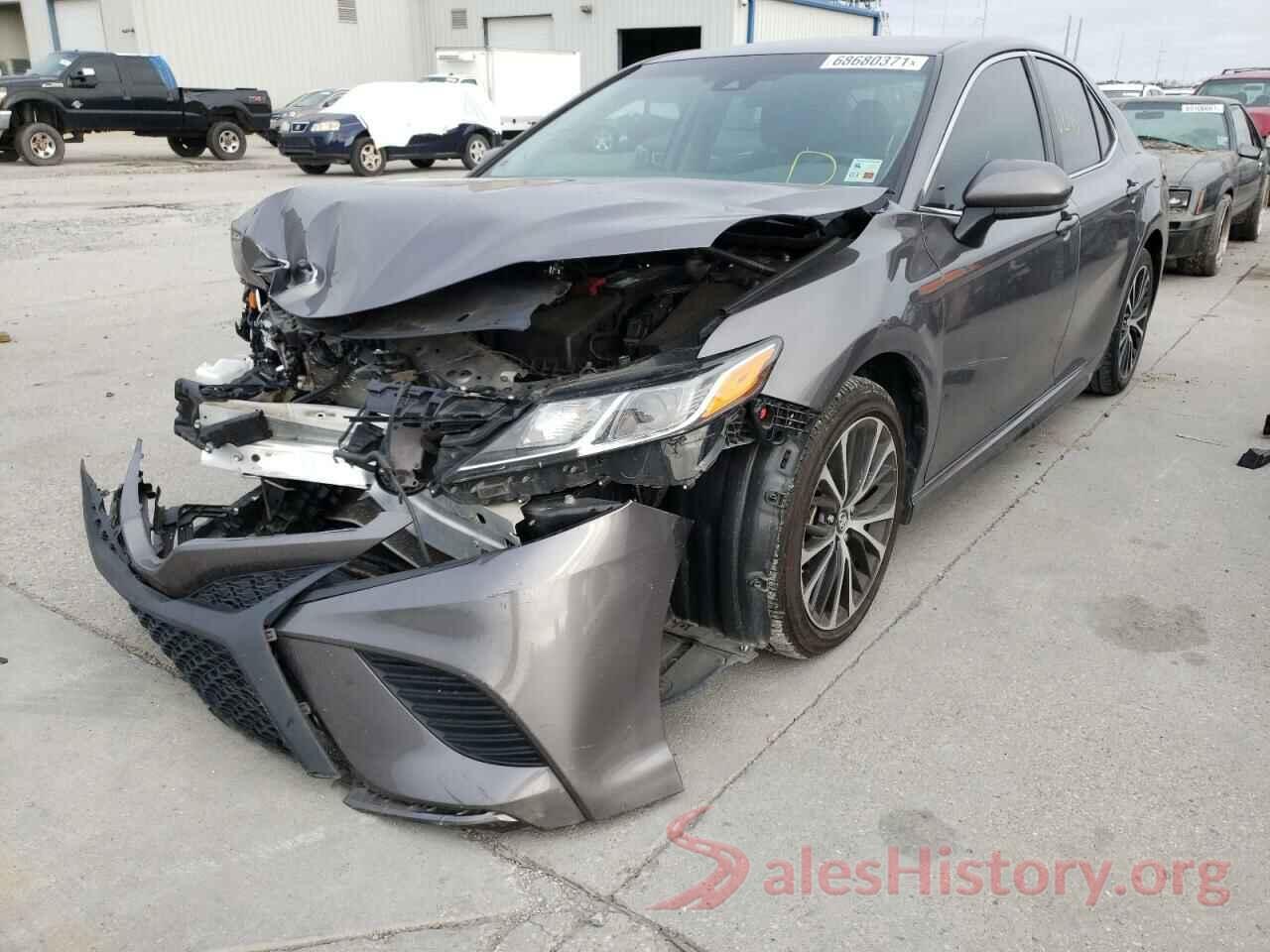 4T1B11HK3KU170166 2019 TOYOTA CAMRY