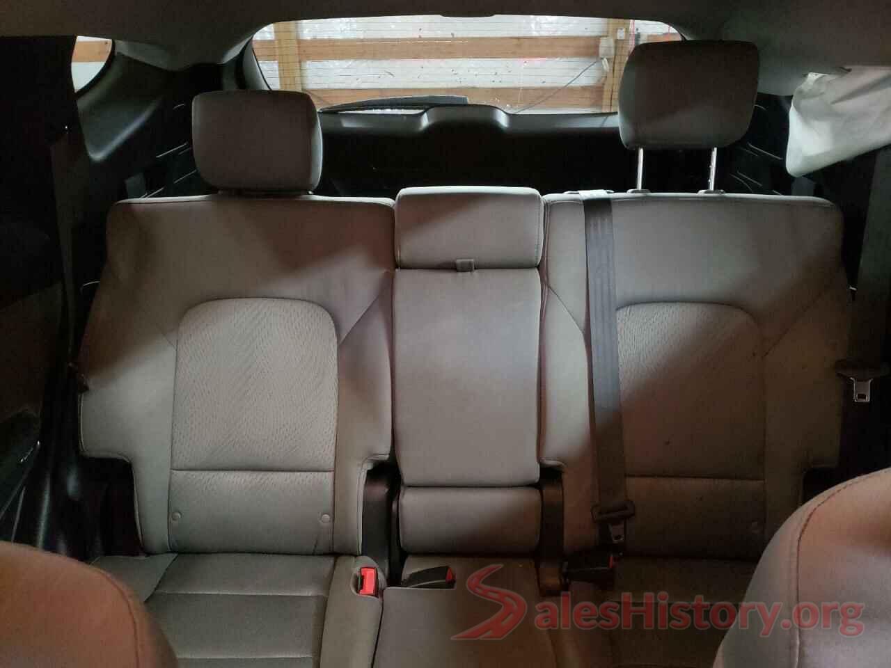 5NMZUDLB8JH057743 2018 HYUNDAI SANTA FE