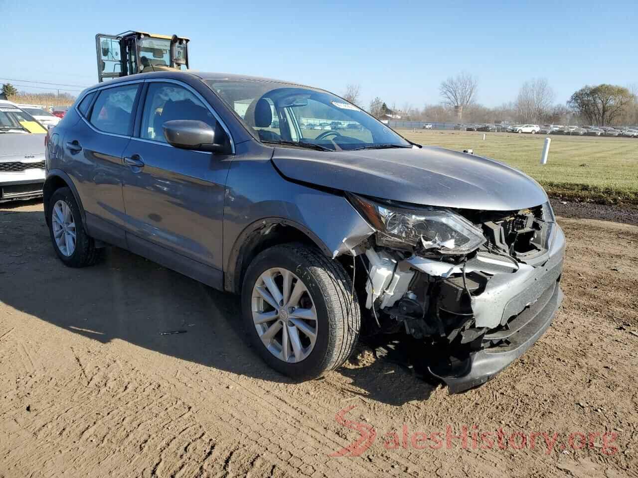 JN1BJ1CRXJW284440 2018 NISSAN ROGUE