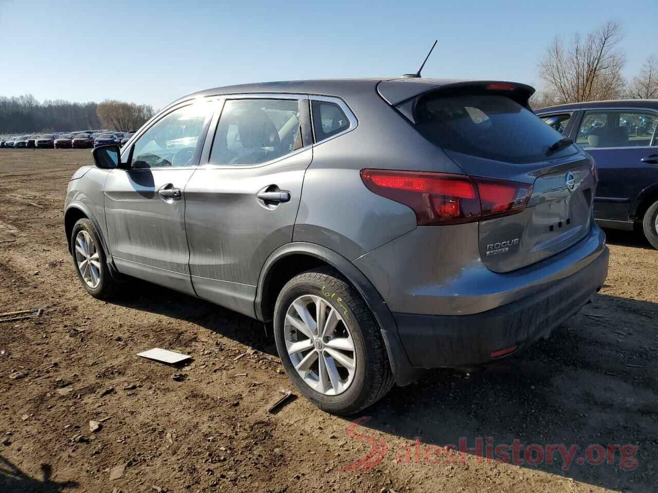 JN1BJ1CRXJW284440 2018 NISSAN ROGUE