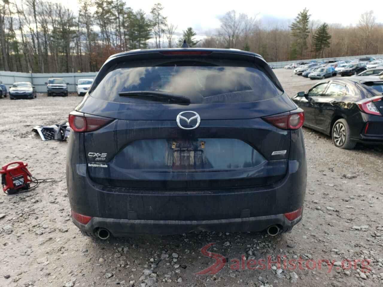 JM3KFBCM3J0440028 2018 MAZDA CX-5