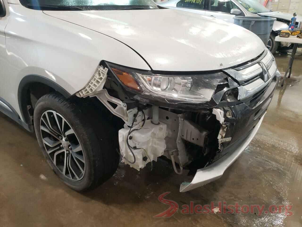 JA4AZ2A39HZ036494 2017 MITSUBISHI OUTLANDER