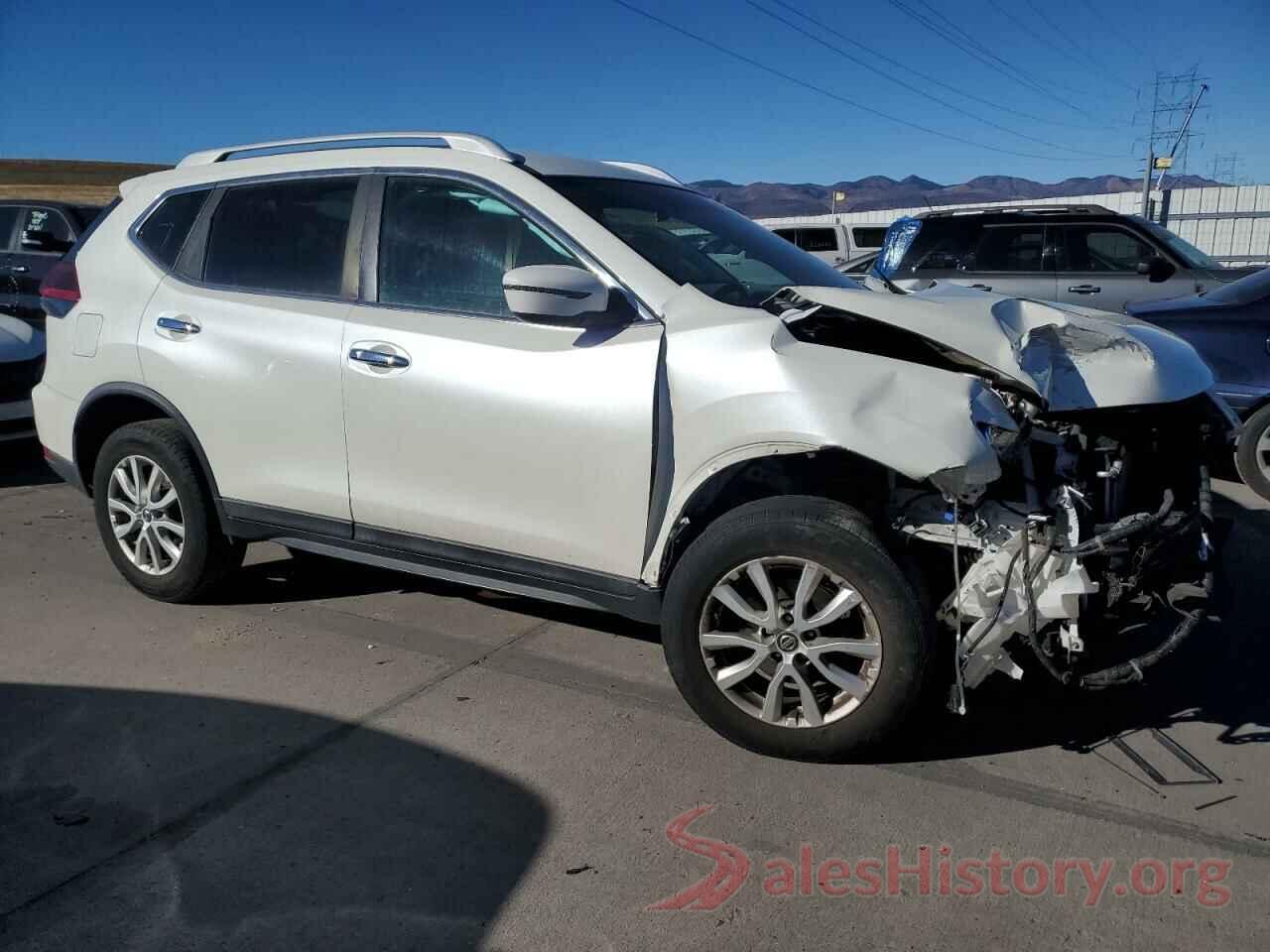 5N1AT2MV8JC709476 2018 NISSAN ROGUE