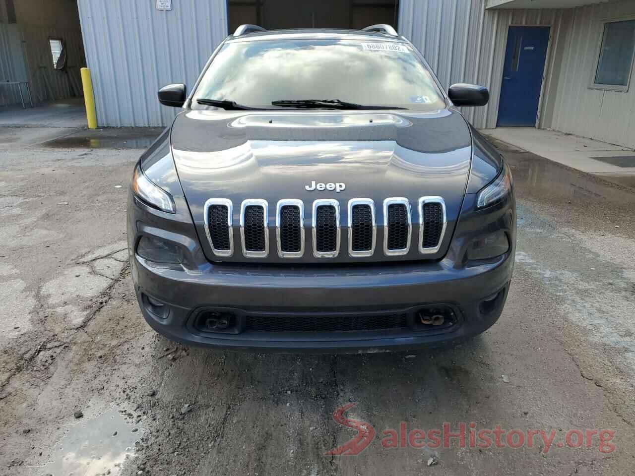 1C4PJMCB1HW588502 2017 JEEP GRAND CHER