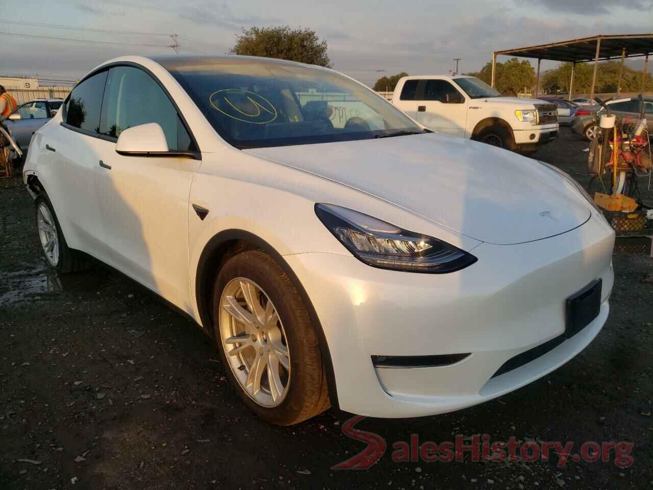 5YJYGDEEXMF271522 2021 TESLA MODEL Y