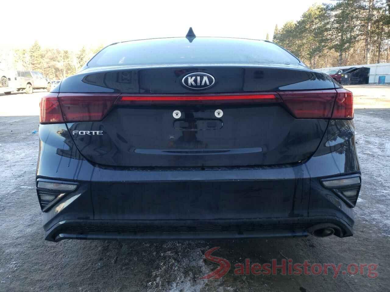 3KPF24AD1ME384767 2021 KIA FORTE