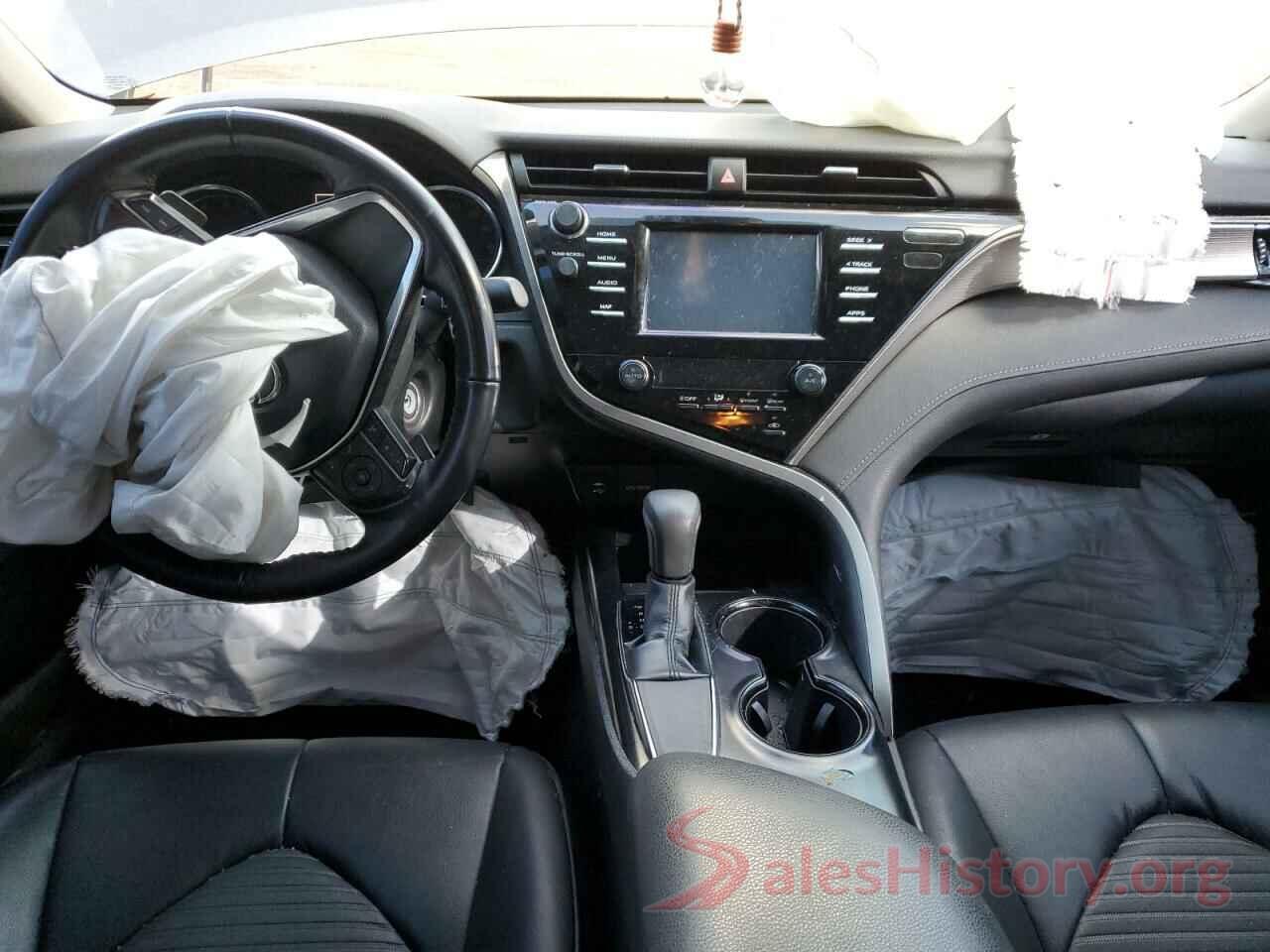 4T1B11HK2KU221981 2019 TOYOTA CAMRY