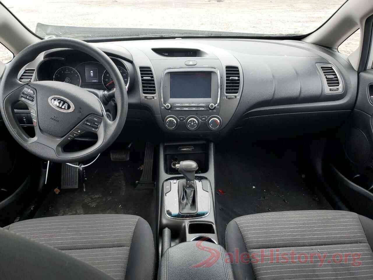 3KPFL4A72JE260767 2018 KIA FORTE