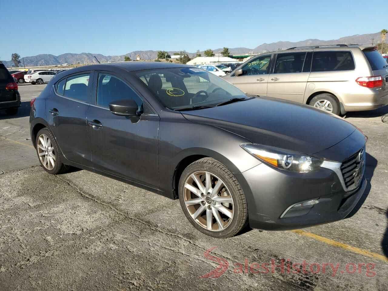 3MZBN1L3XHM152752 2017 MAZDA 3