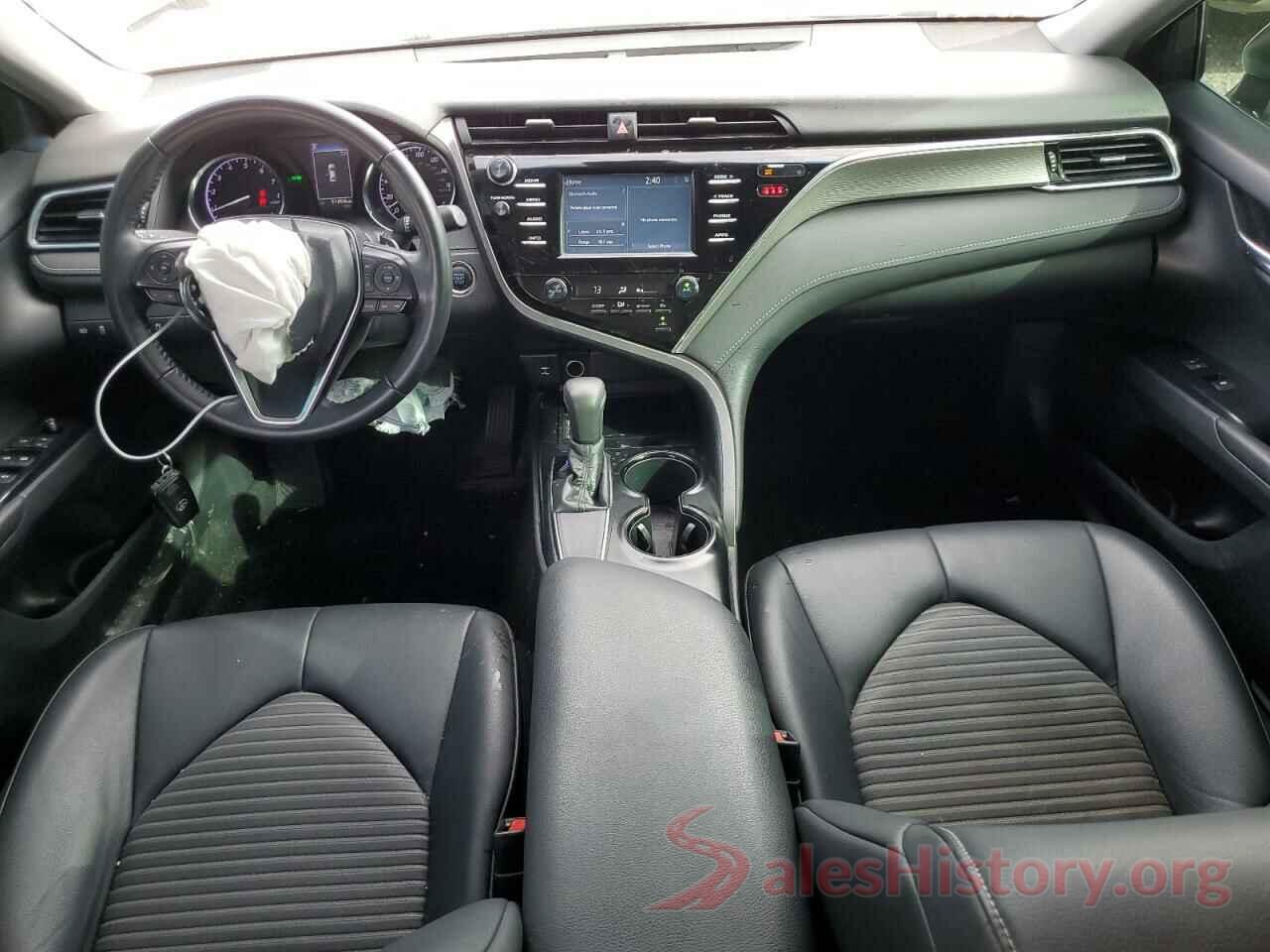 4T1B11HK2JU633557 2018 TOYOTA CAMRY