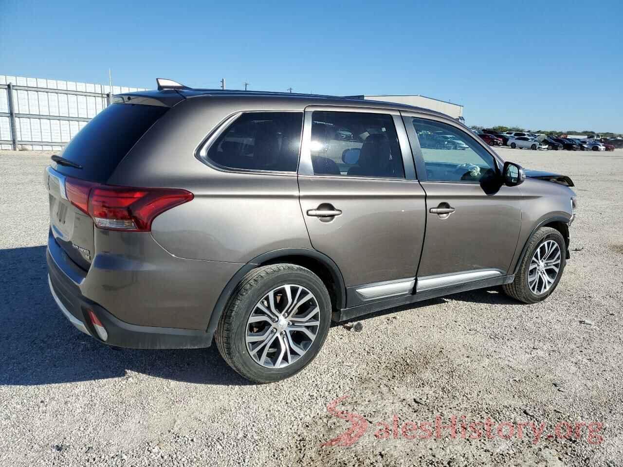 JA4AD3A33HZ059774 2017 MITSUBISHI OUTLANDER