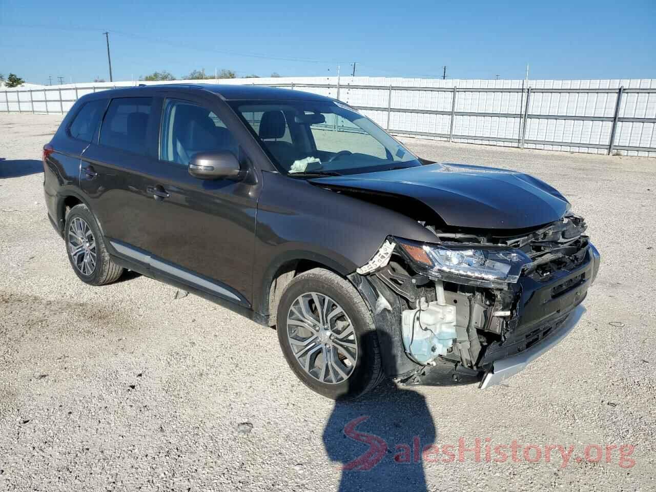 JA4AD3A33HZ059774 2017 MITSUBISHI OUTLANDER