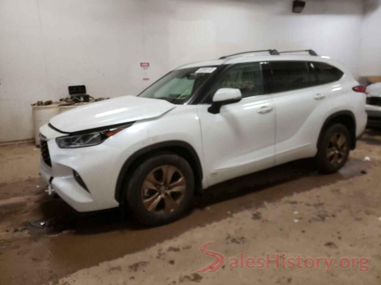 5TDABRCH9NS545882 2022 TOYOTA HIGHLANDER