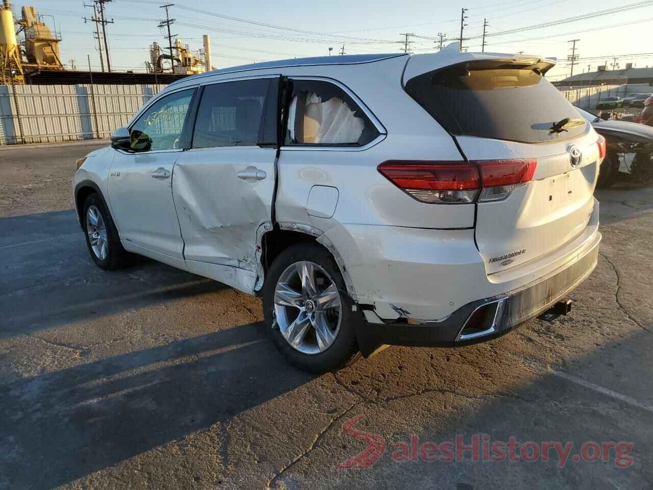 5TDDGRFH6KS062632 2019 TOYOTA HIGHLANDER