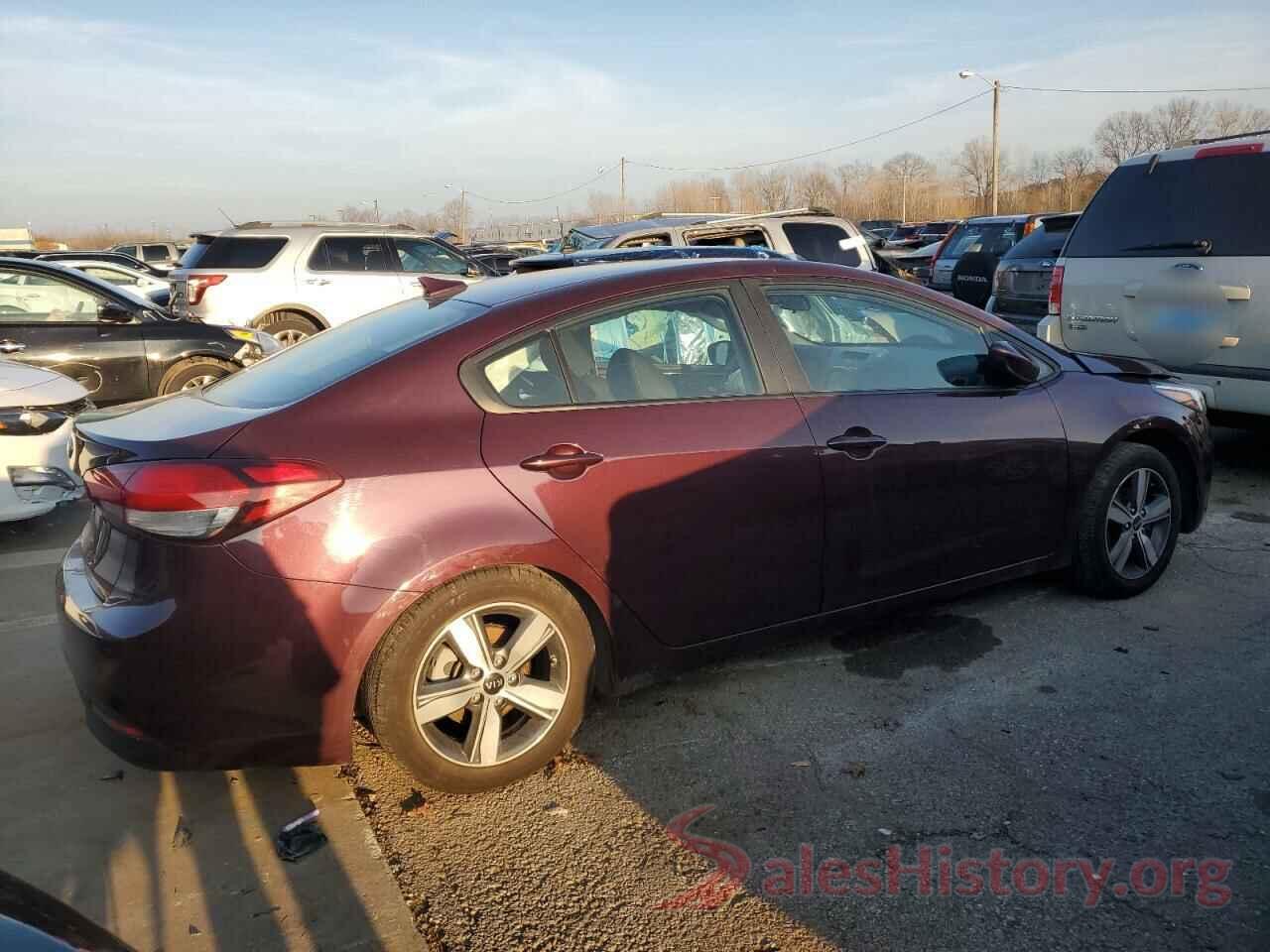 3KPFL4A70JE226178 2018 KIA FORTE