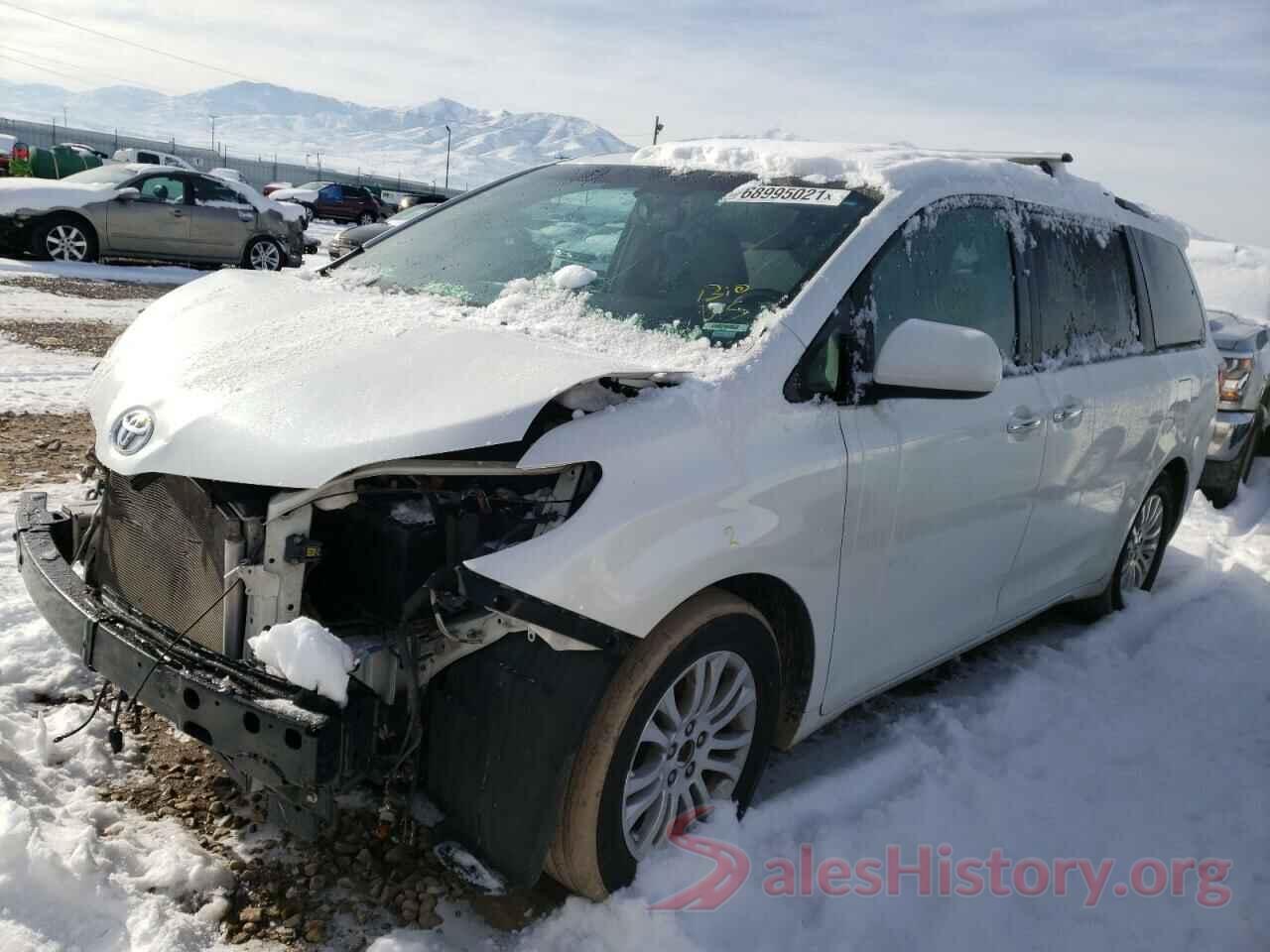 5TDYK3DC3GS694113 2016 TOYOTA SIENNA