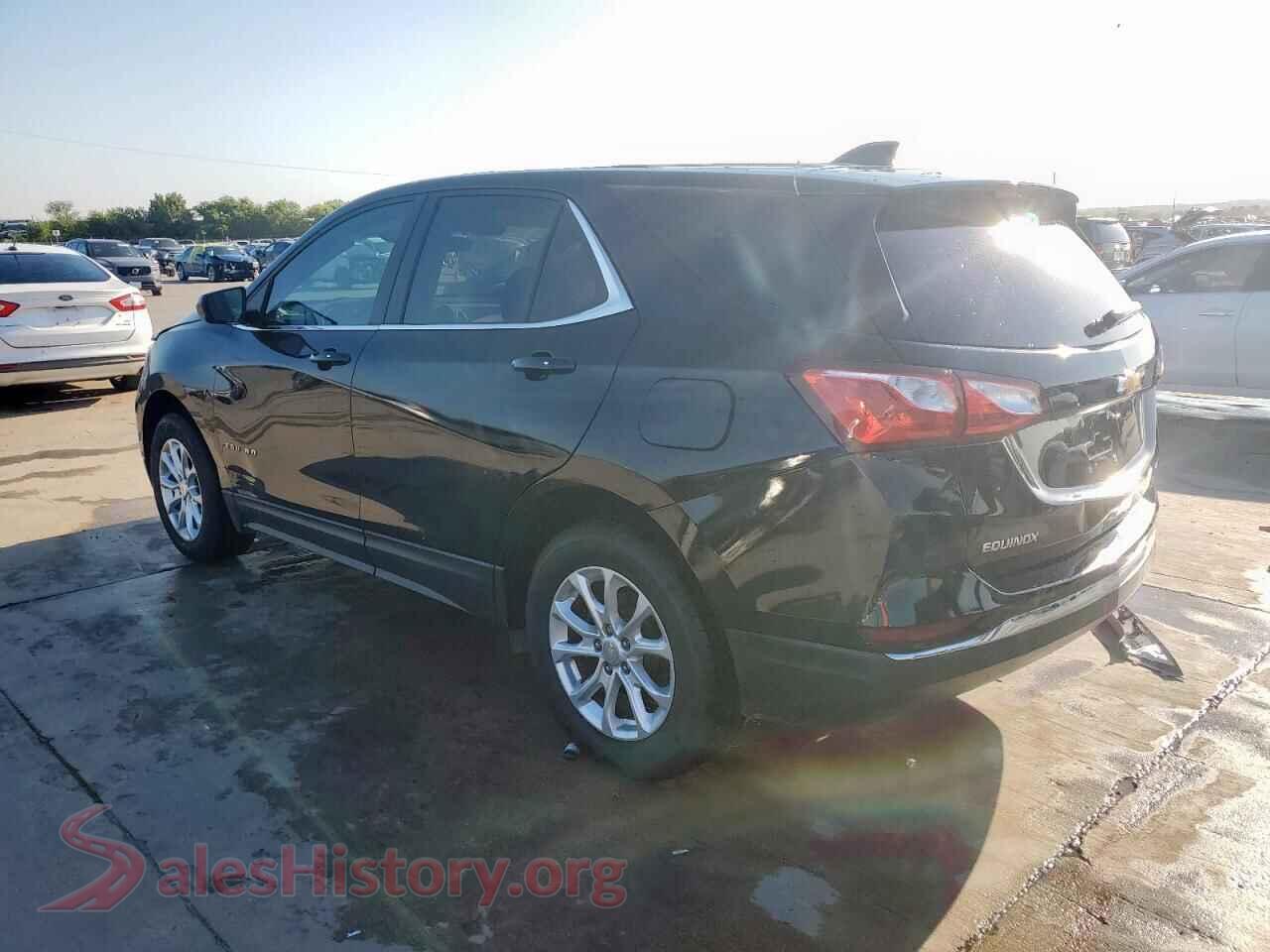 2019 CHEVROLET EQUINOX VIN 2GNAXUEV6K6104215, front view
