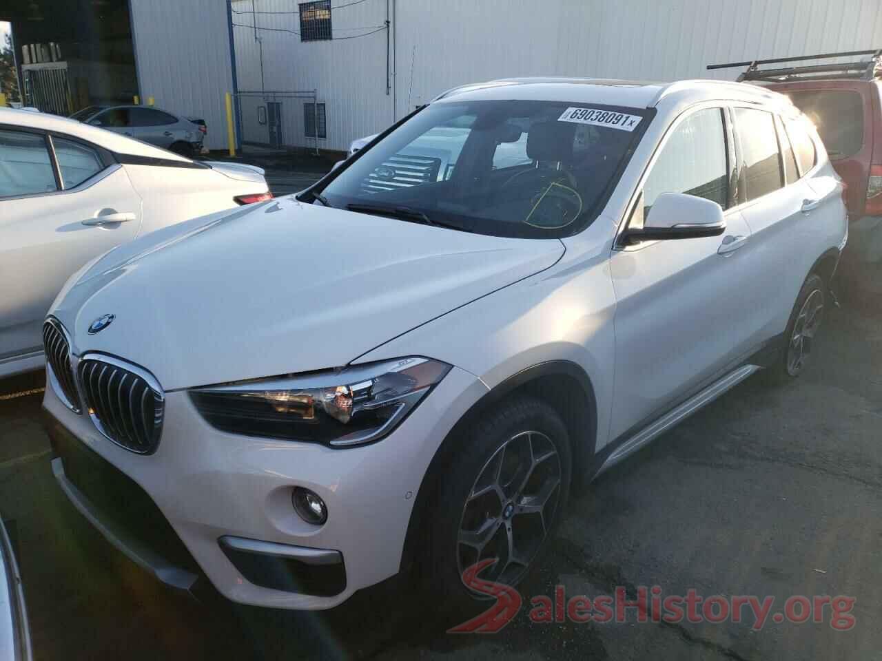 WBXHT3C3XJ5L28664 2018 BMW X1