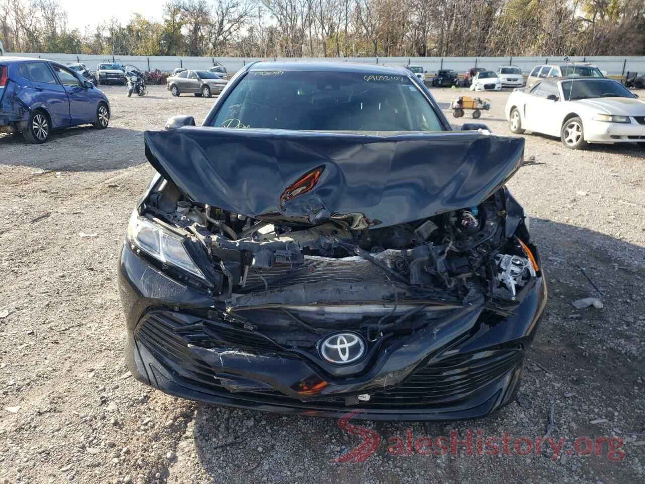 4T1B11HKXJU133081 2018 TOYOTA CAMRY