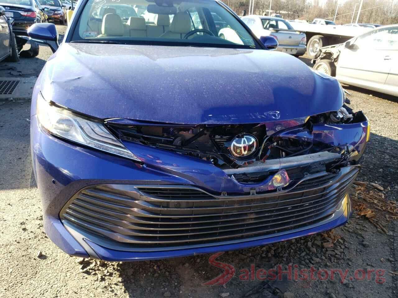 4T1B11HK5JU529399 2018 TOYOTA CAMRY