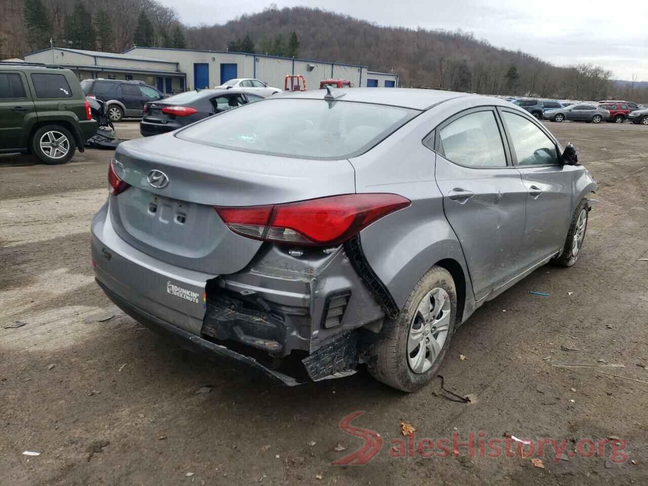 5NPDH4AE9GH793601 2016 HYUNDAI ELANTRA