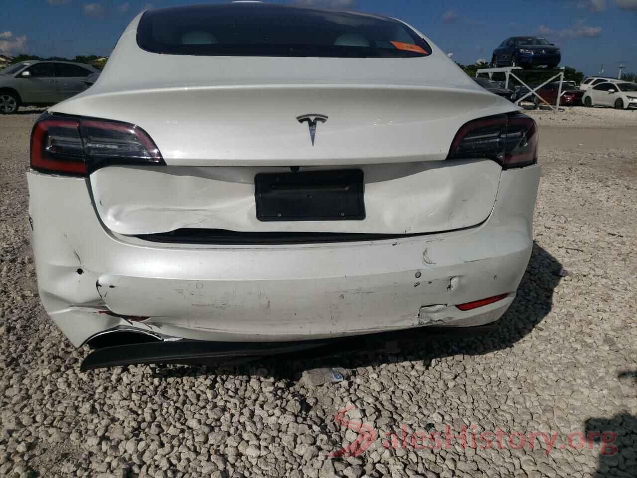 5YJ3E1EA0MF977975 2021 TESLA MODEL 3