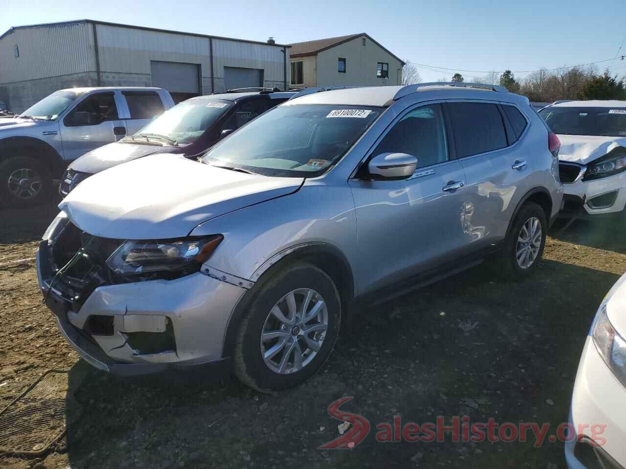 5N1AT2MV8HC815453 2017 NISSAN ROGUE