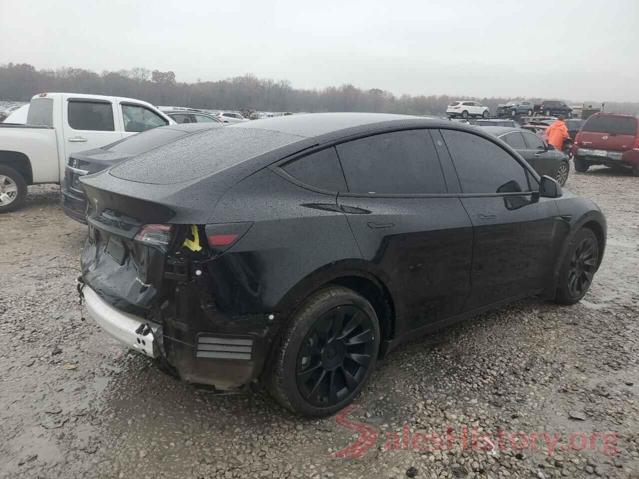 7SAYGDEE2NF427556 2022 TESLA MODEL Y