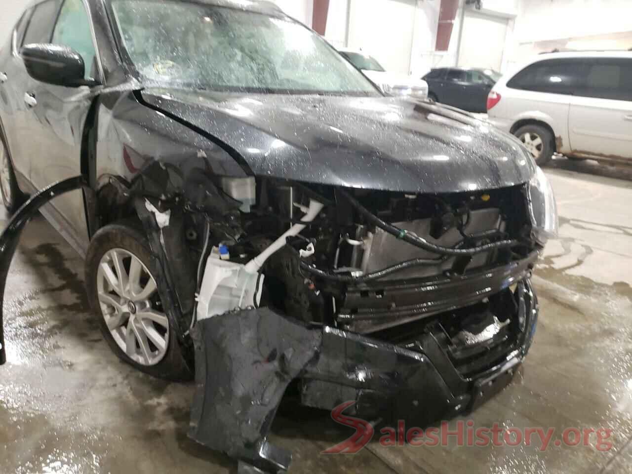 5N1AT2MV4HC776327 2017 NISSAN ROGUE