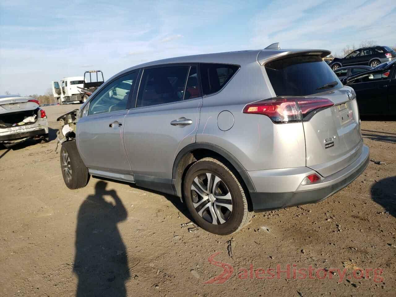 2T3BFREVXJW725103 2018 TOYOTA RAV4