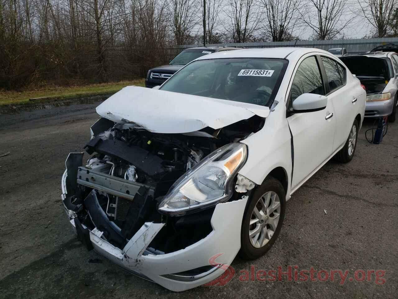 3N1CN7AP5JL812548 2018 NISSAN VERSA