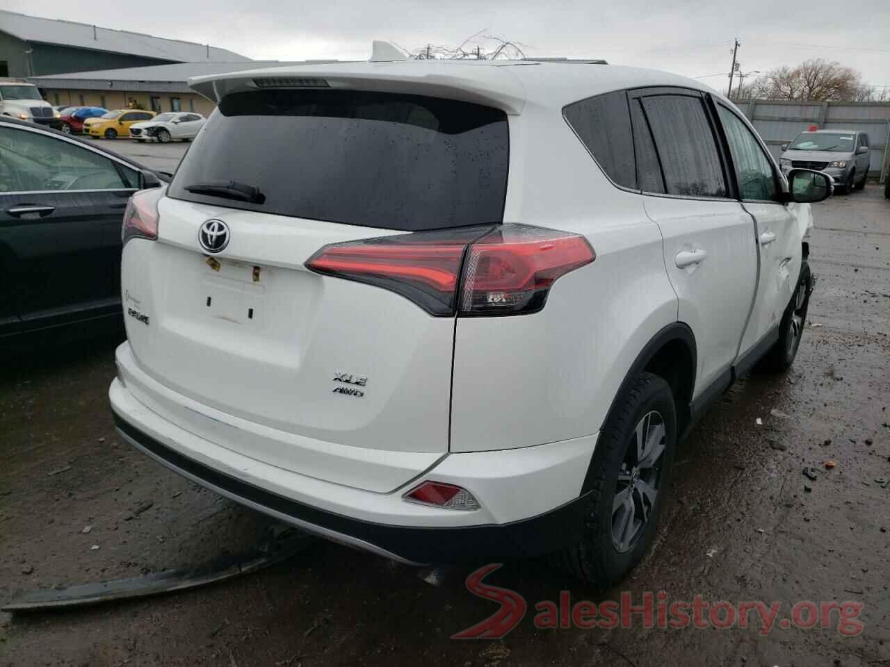 2T3RFREV8JW812299 2018 TOYOTA RAV4